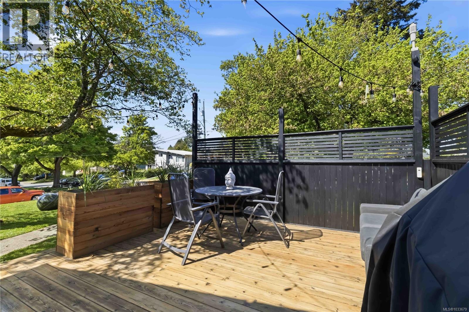 3039 Balfour Ave - 53