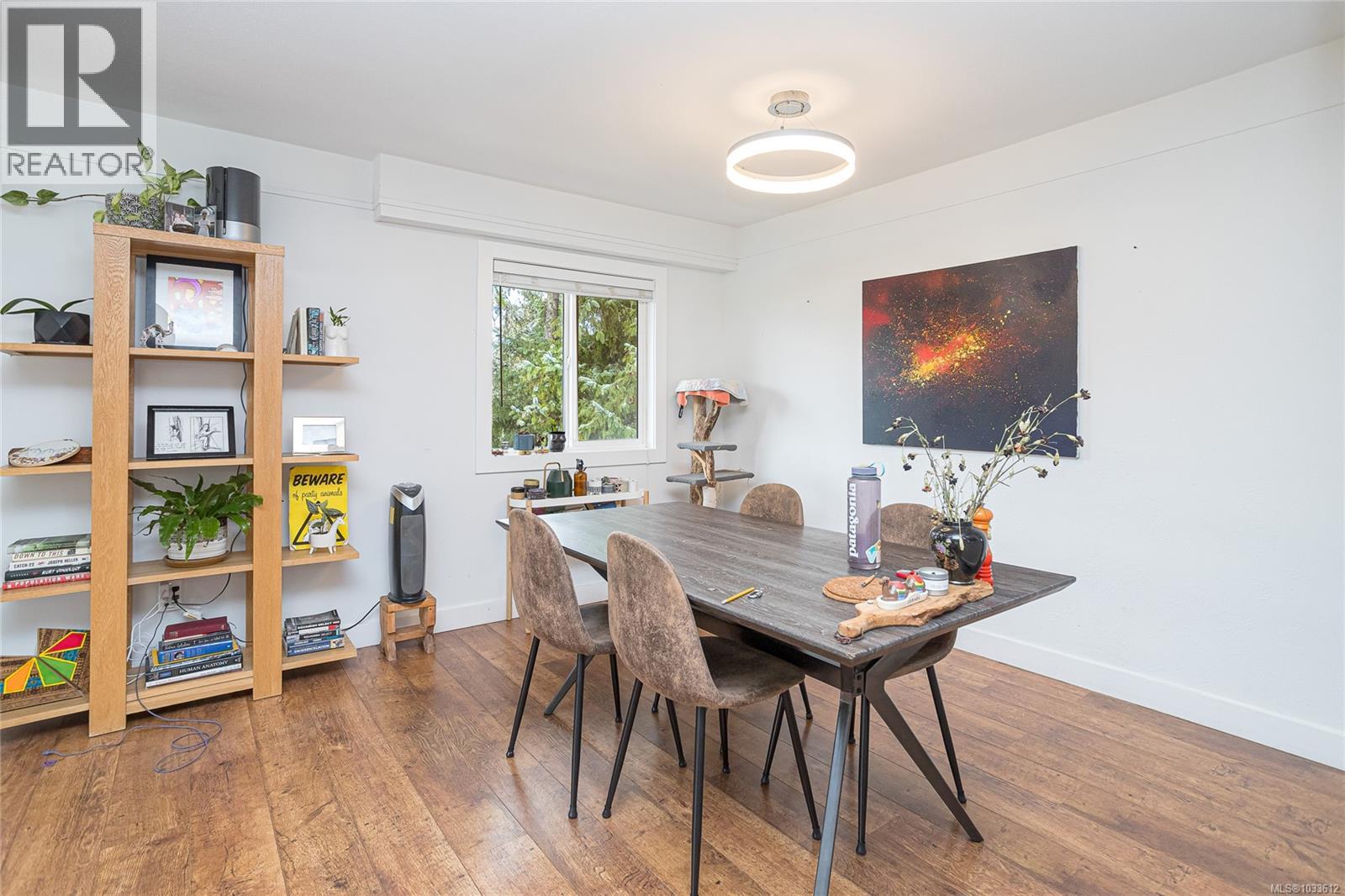 820-822 Leslie Dr - 27