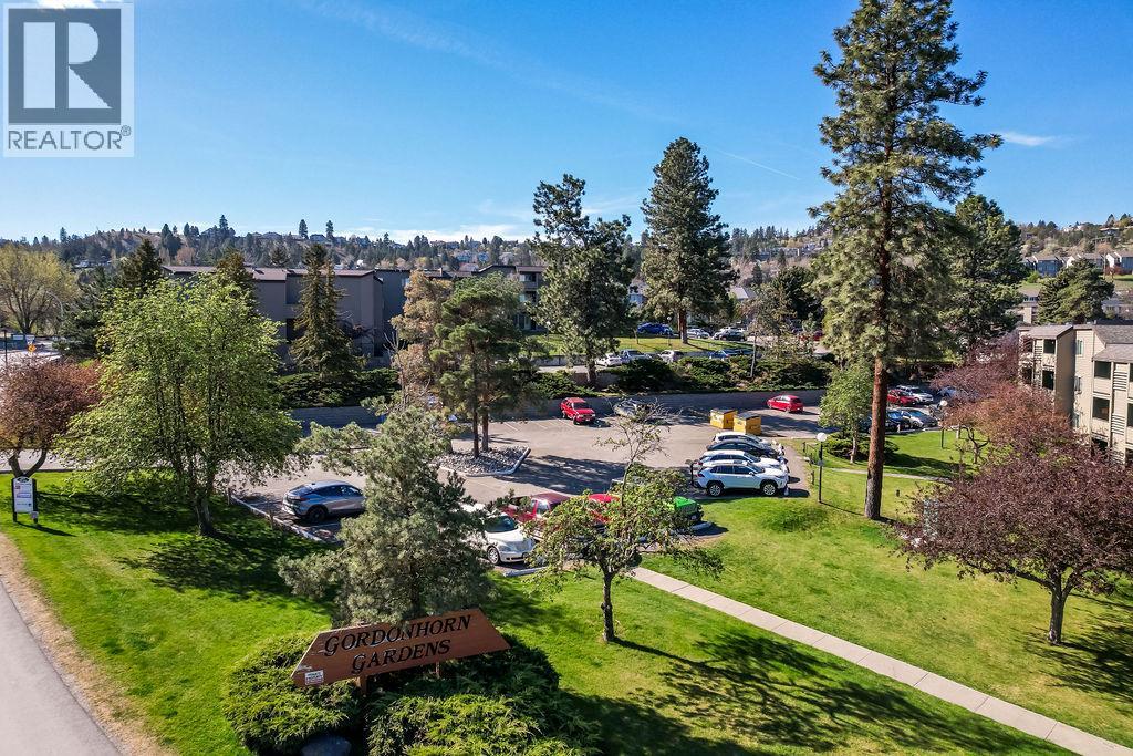 #339 245 GORDONHORN Crescent - 21