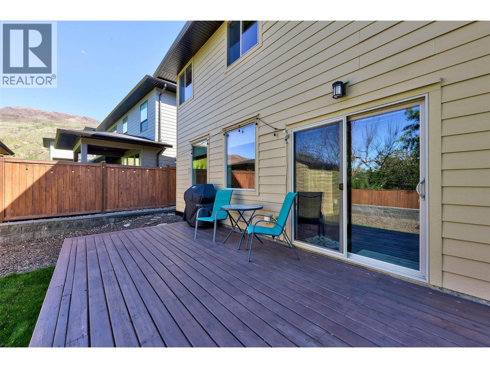 2704 BEACHMOUNT Crescent - 14