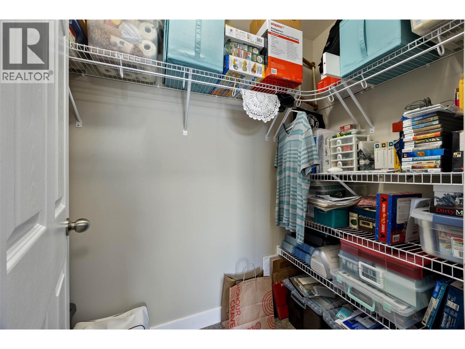 2704 BEACHMOUNT Crescent - 35