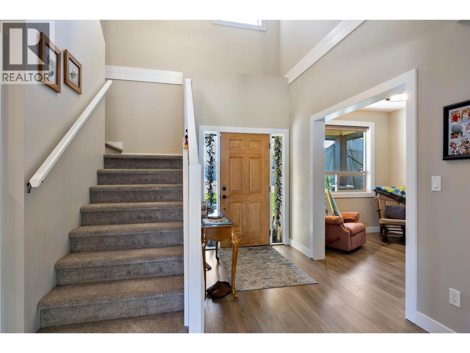 2704 BEACHMOUNT Crescent - 5