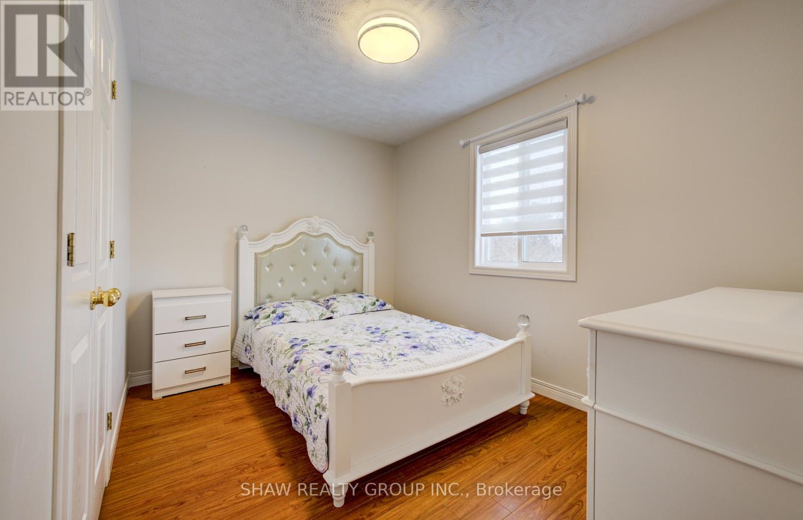 271 COLLEGE STREET W - 18