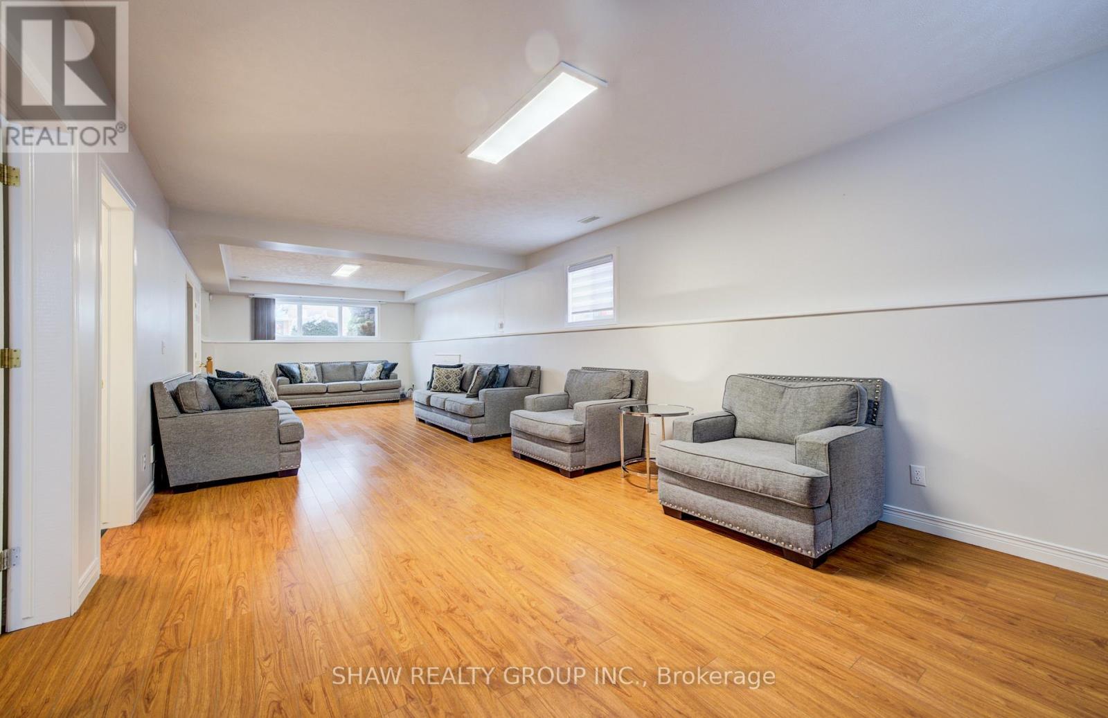 271 COLLEGE STREET W - 24