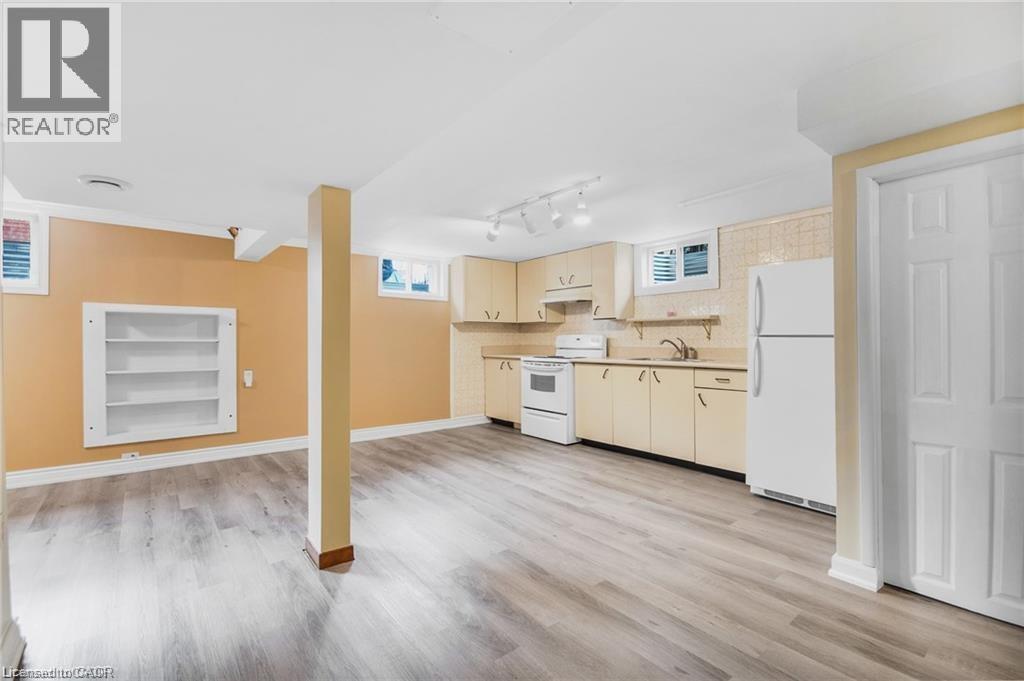 185 BURLINGTON Street Unit# BSMT, London, Ontario, N5Z3V9 — Photo 11