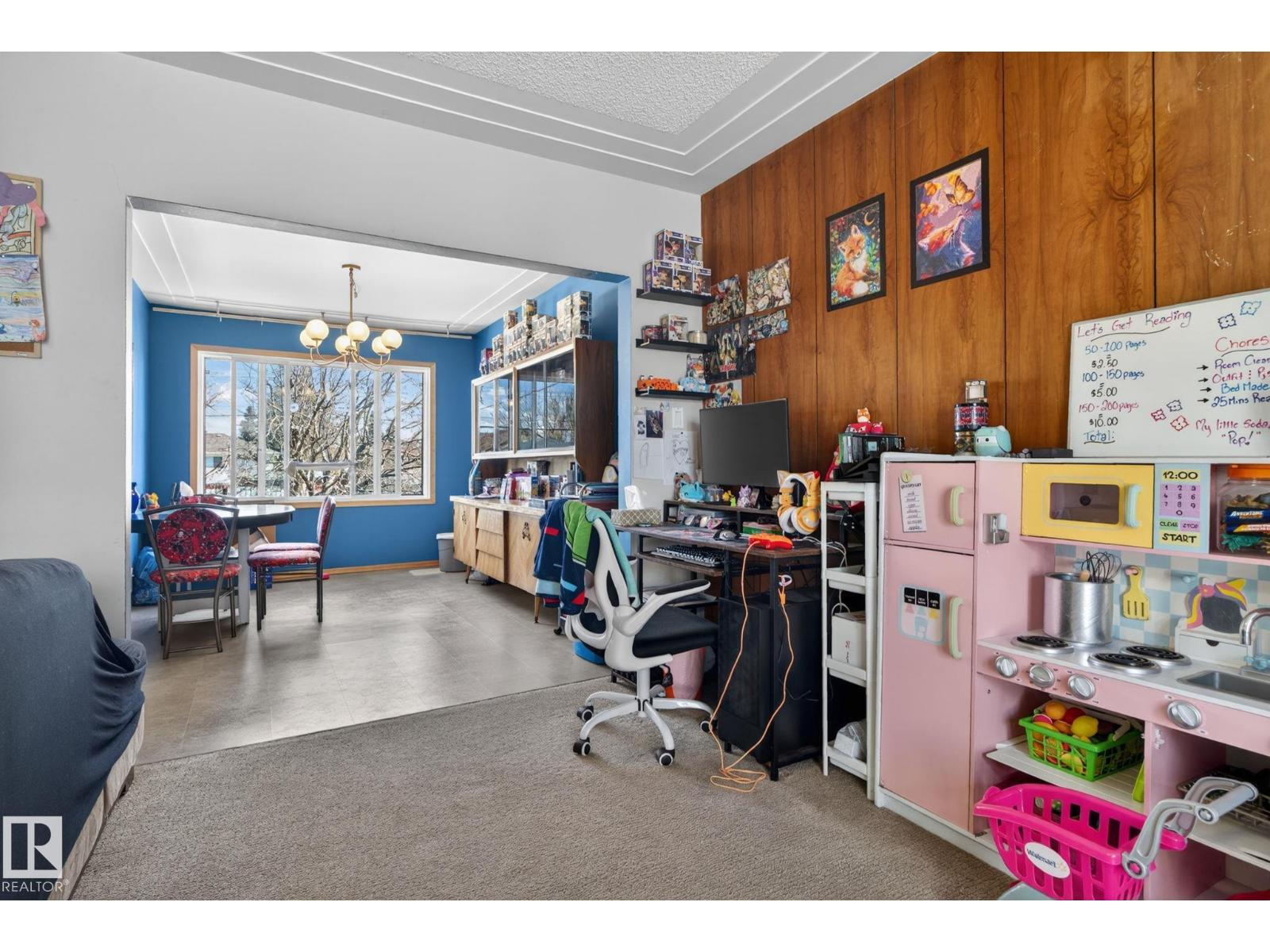11227 103 ST NW - 7