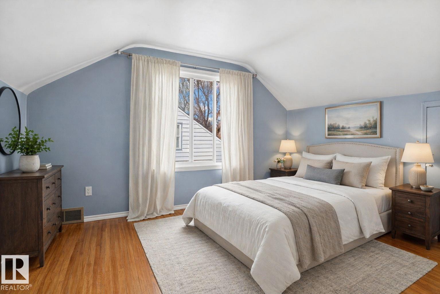11227 103 ST NW - 19