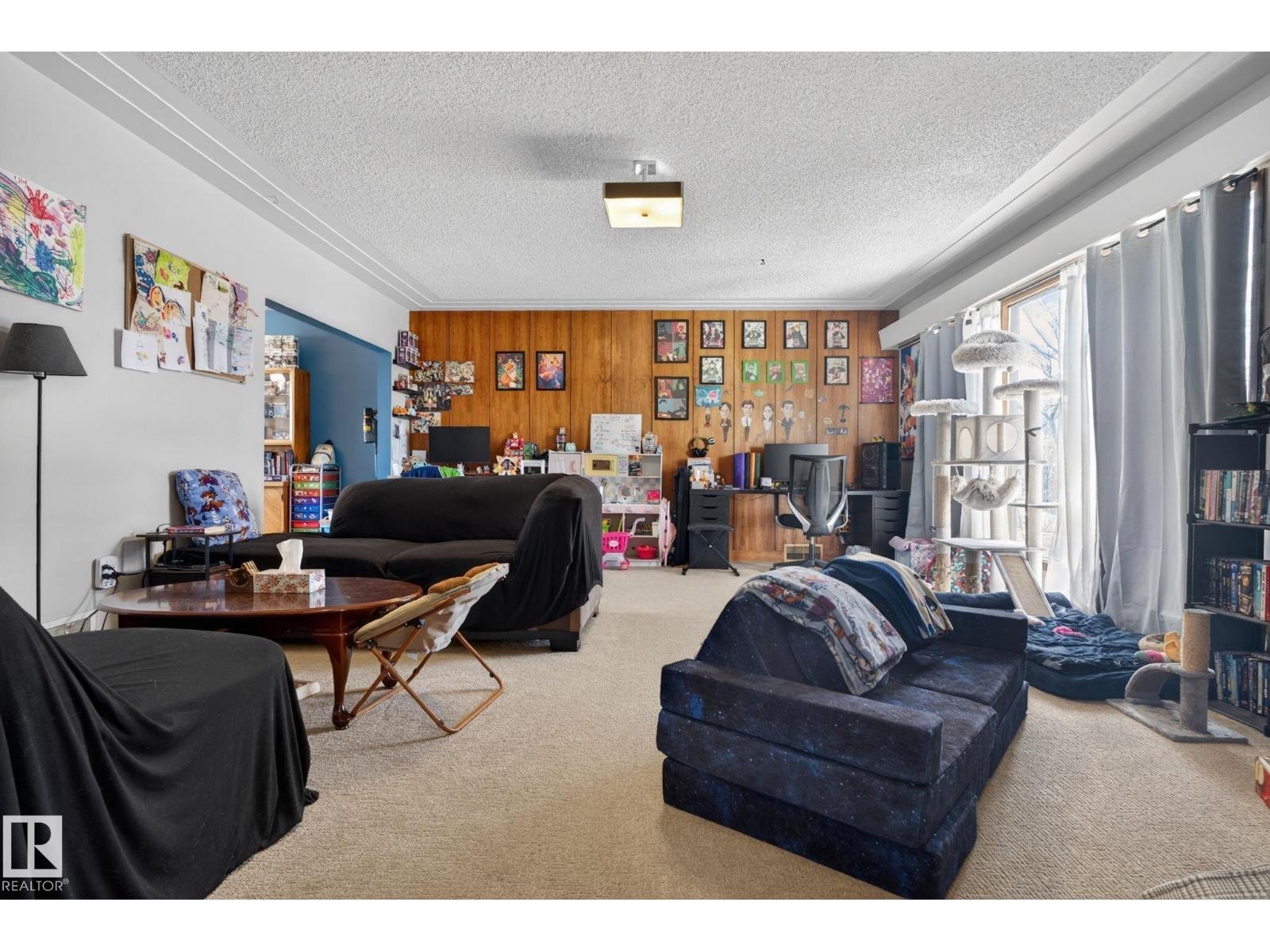 11227 103 ST NW - 5