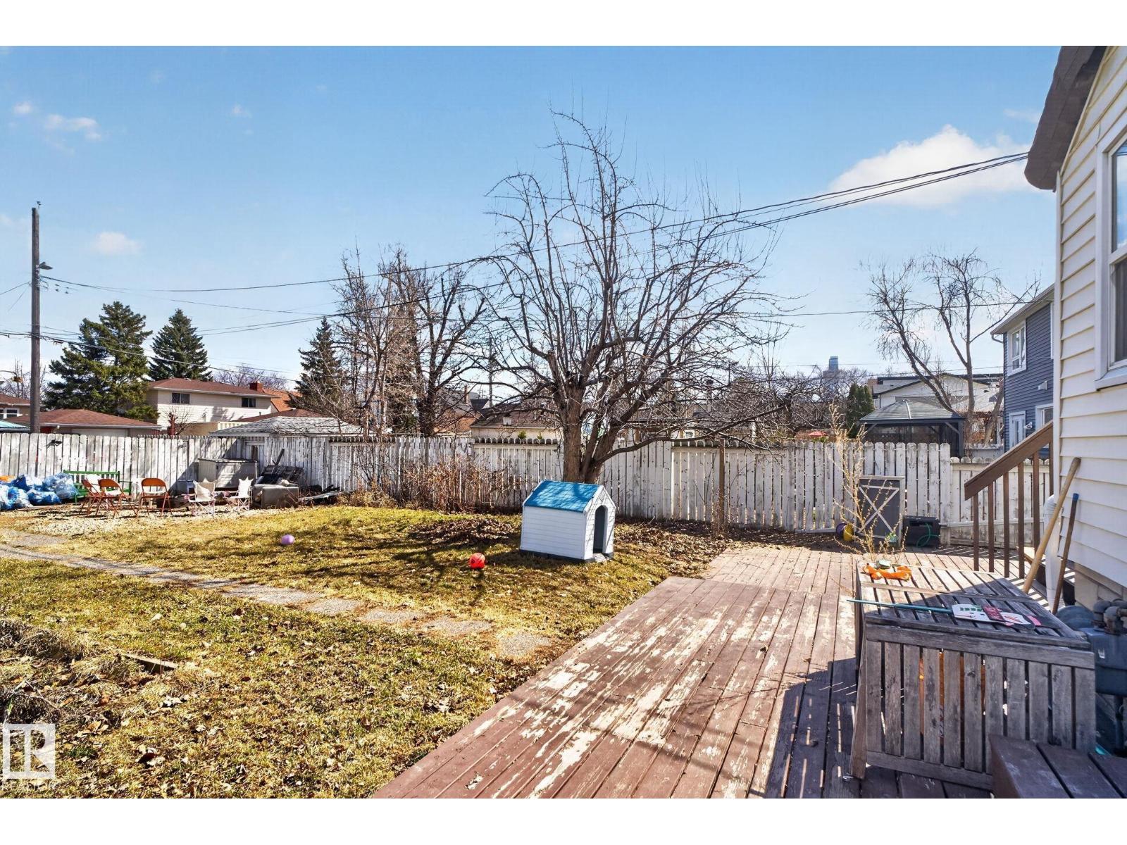 11227 103 ST NW - 48