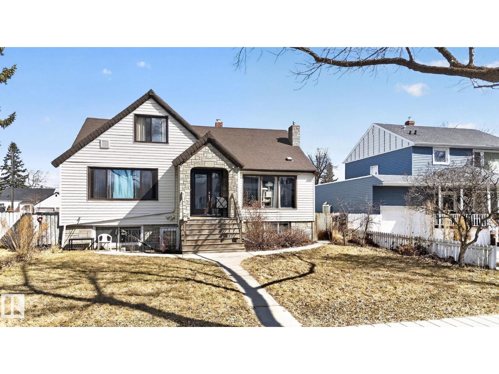 11227 103 ST NW - 57