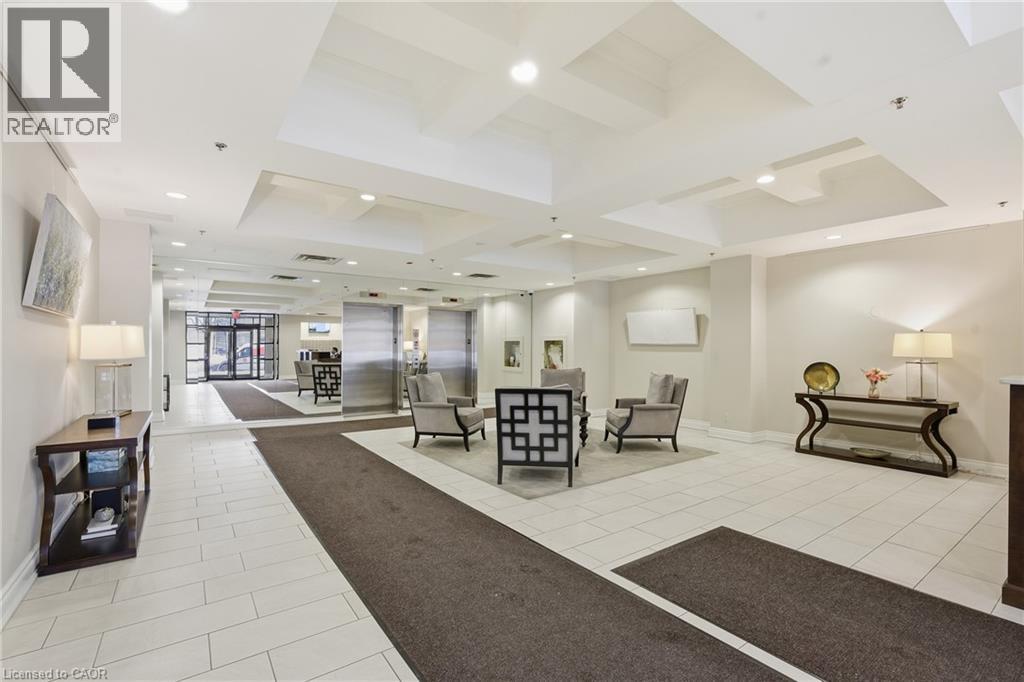 399 ELIZABETH Street Unit# 610, Burlington, Ontario, L7R0A4 — Photo 4