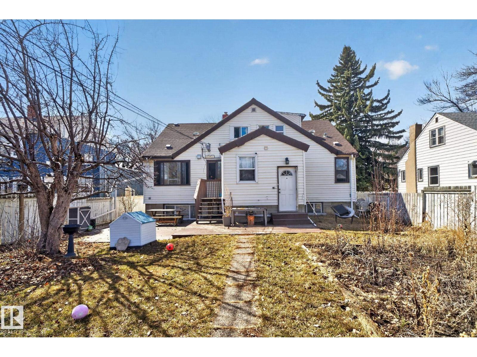 11227 103 ST NW - 52