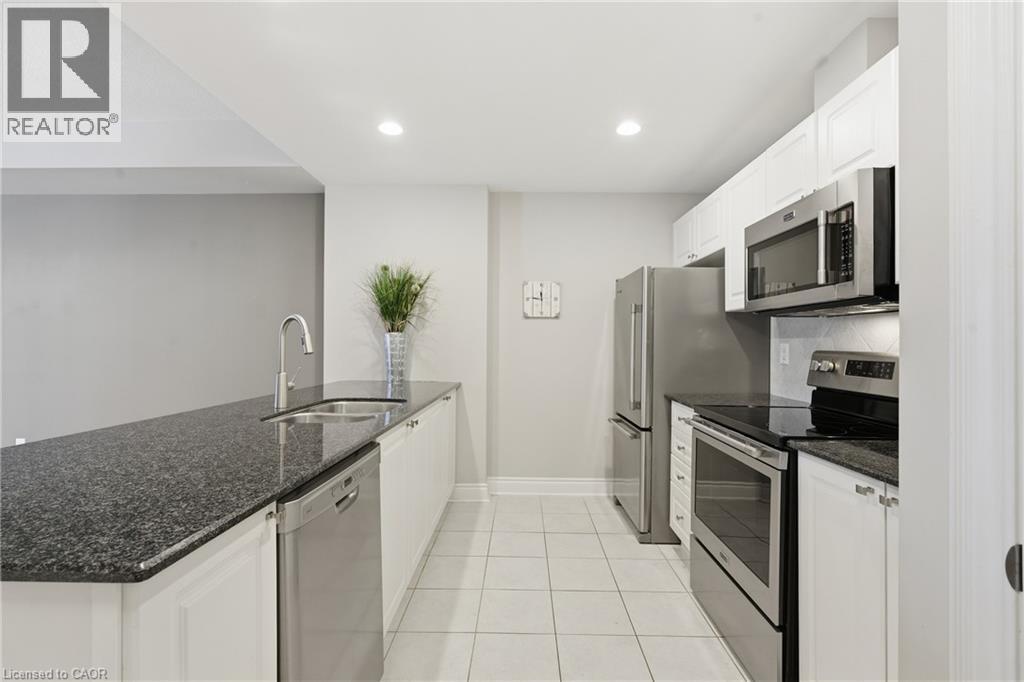 399 ELIZABETH Street Unit# 610, Burlington, Ontario, L7R0A4 — Photo 8
