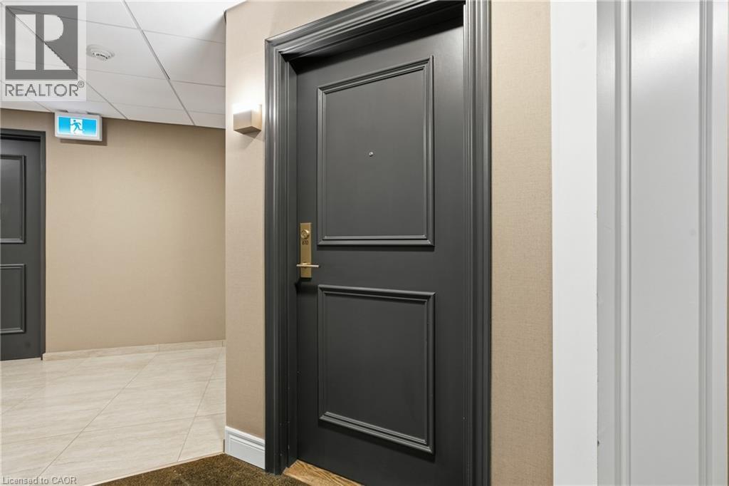 399 ELIZABETH Street Unit# 610, Burlington, Ontario, L7R0A4 — Photo 5