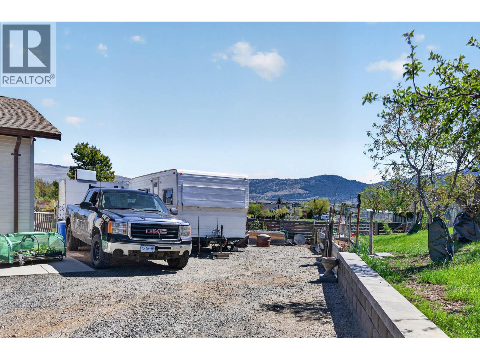 1301 FIR Avenue - 12