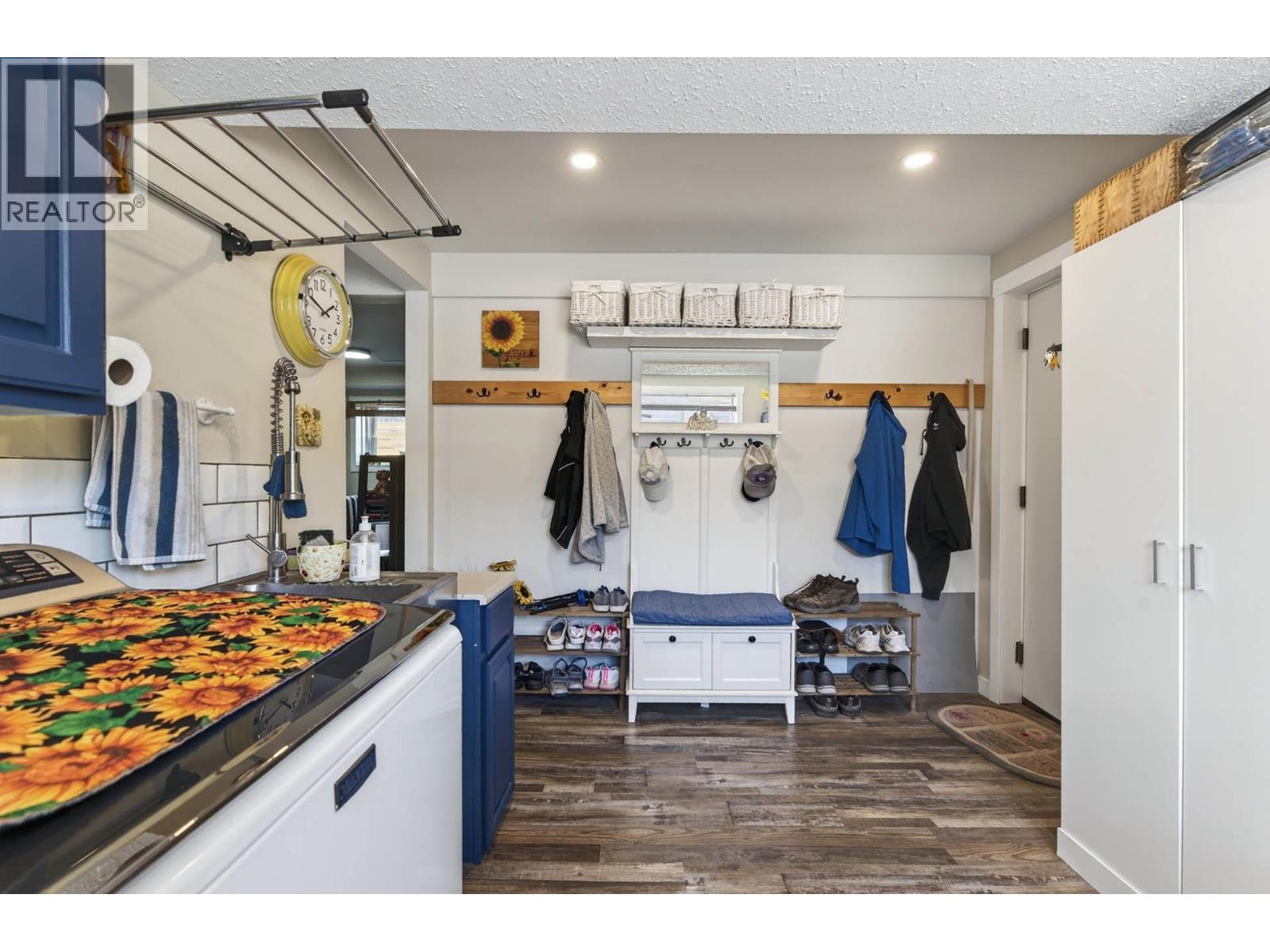 1301 FIR Avenue - 60