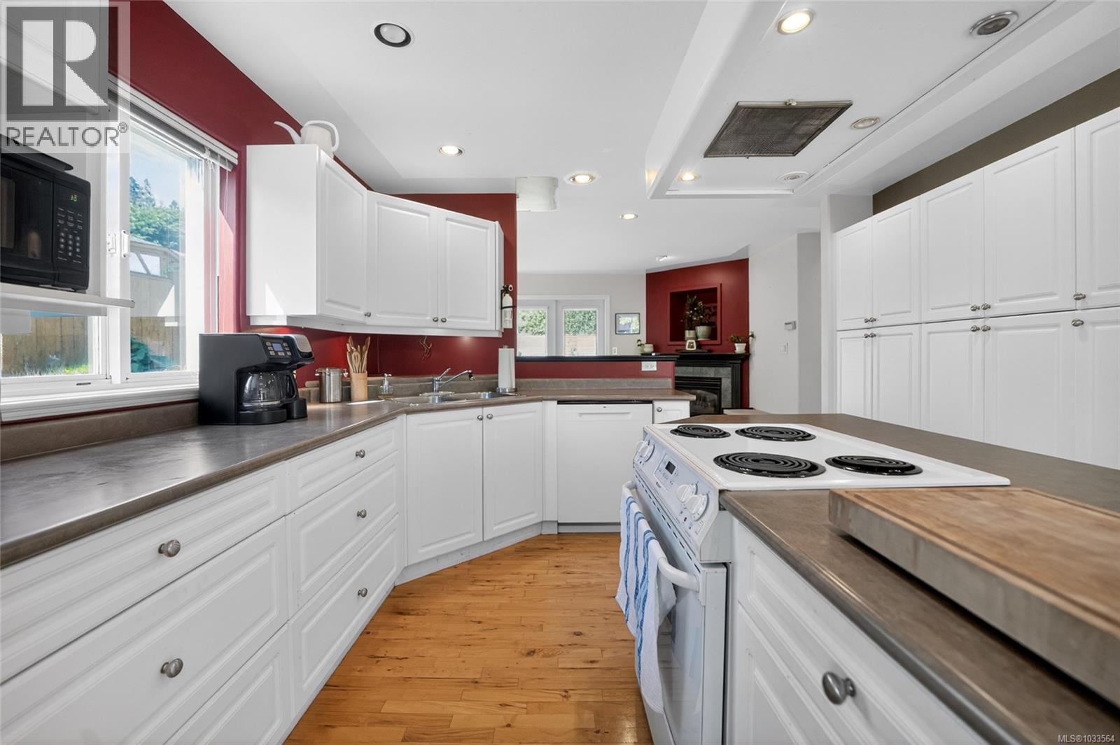 8126 Musgrave St - 18