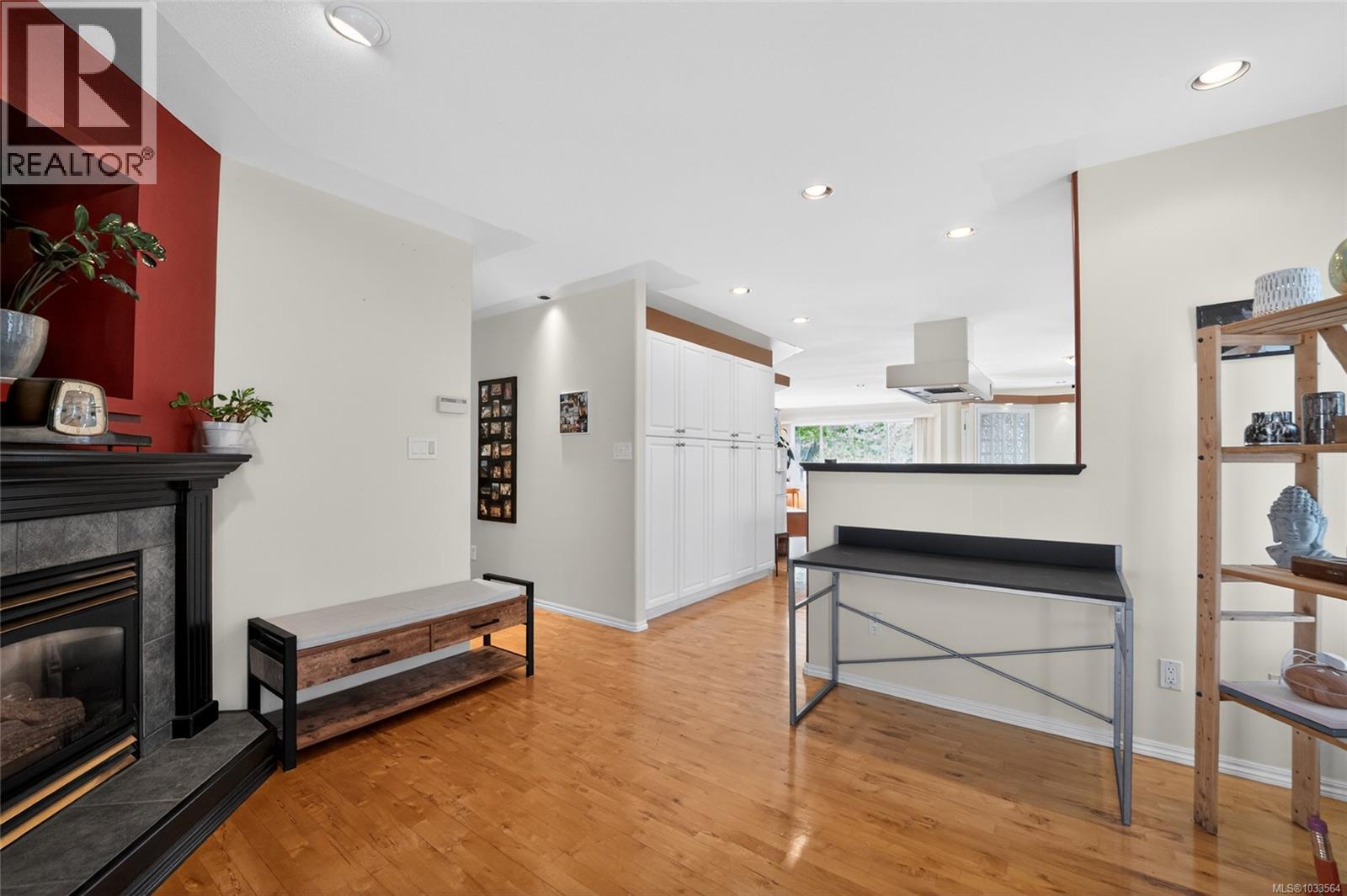 8126 Musgrave St - 21