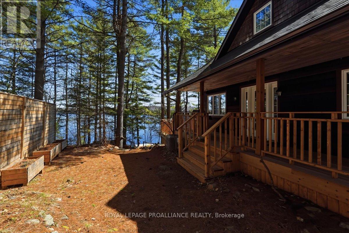 1421 TURTLE LAKE LANE — photo 35
