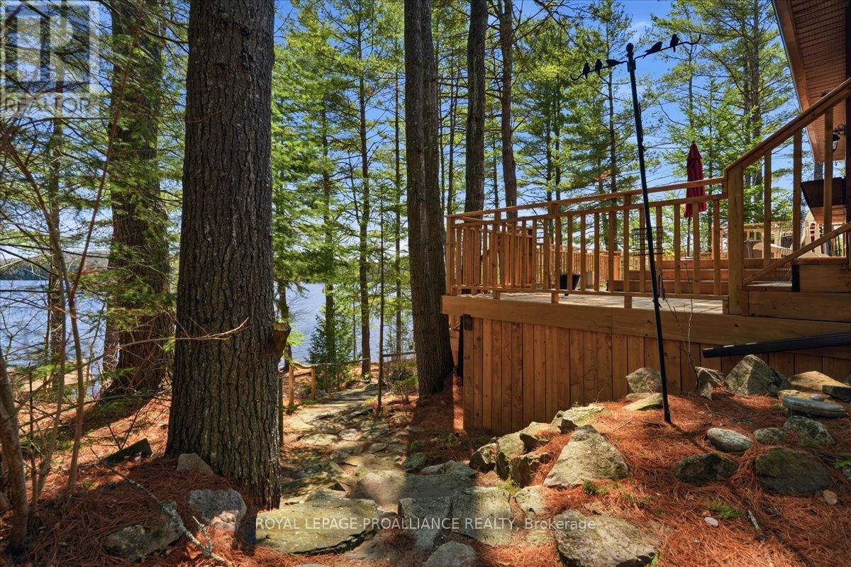 1421 TURTLE LAKE LANE — photo 38