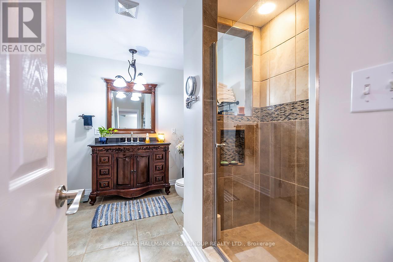 61 DRUAN DRIVE - 22