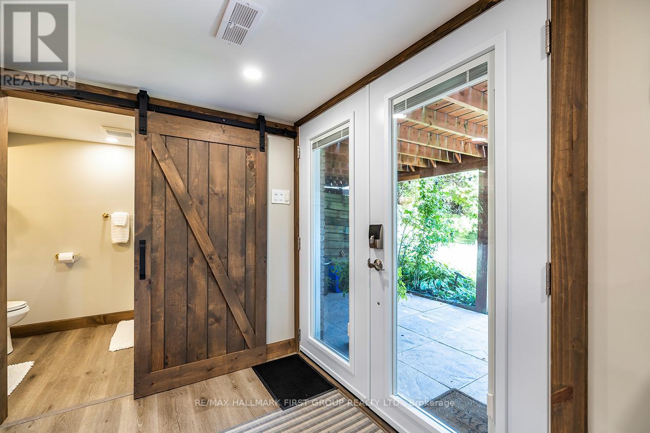 61 DRUAN DRIVE - 28