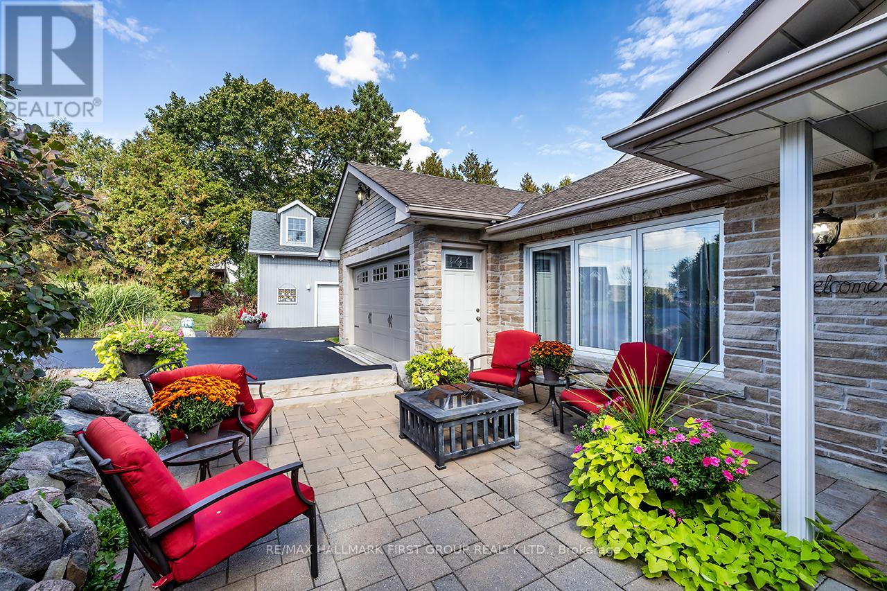 61 DRUAN DRIVE - 5