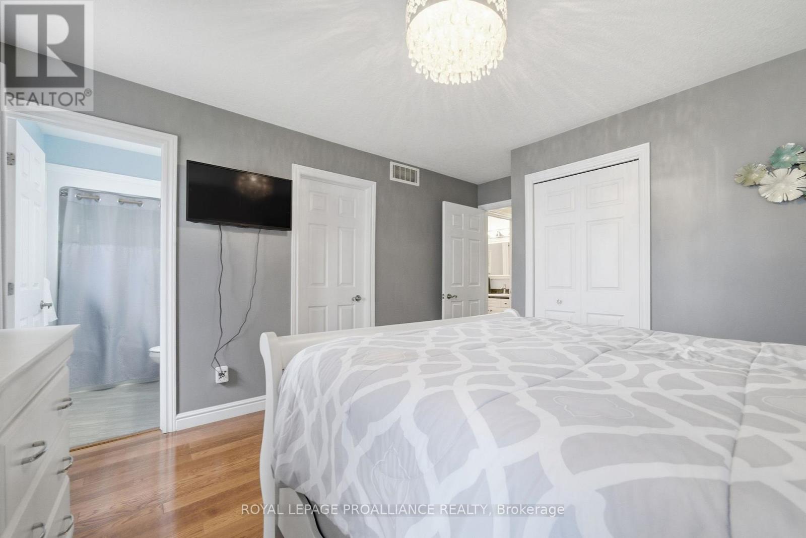 57 FINCH DRIVE — photo 21