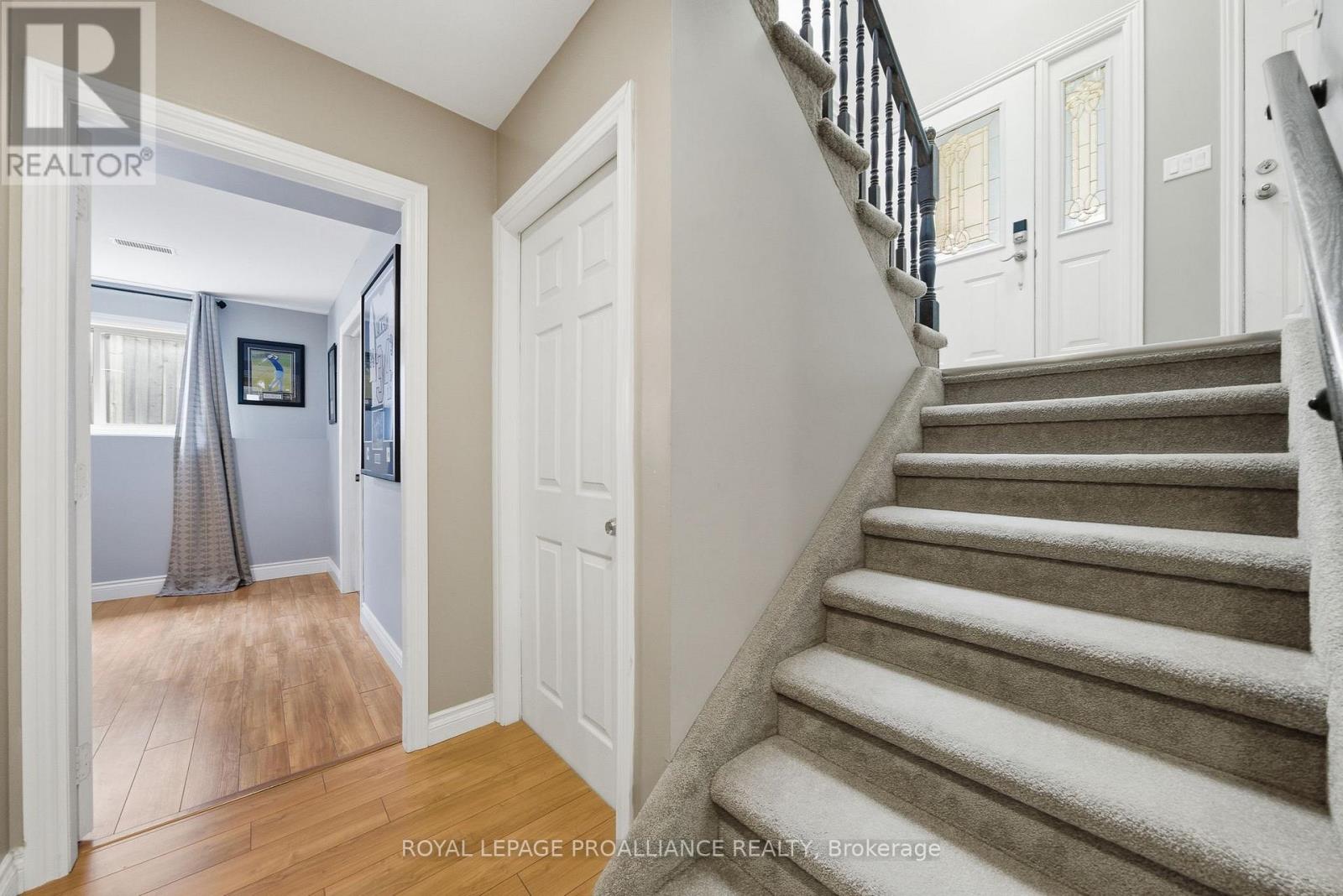 57 FINCH DRIVE — photo 28