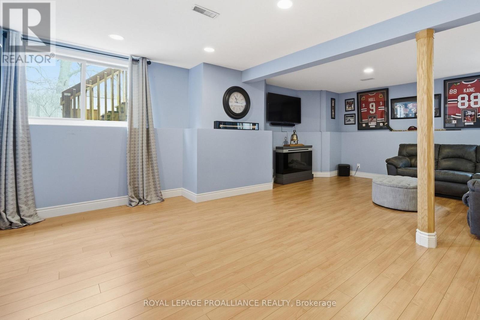 57 FINCH DRIVE — photo 33