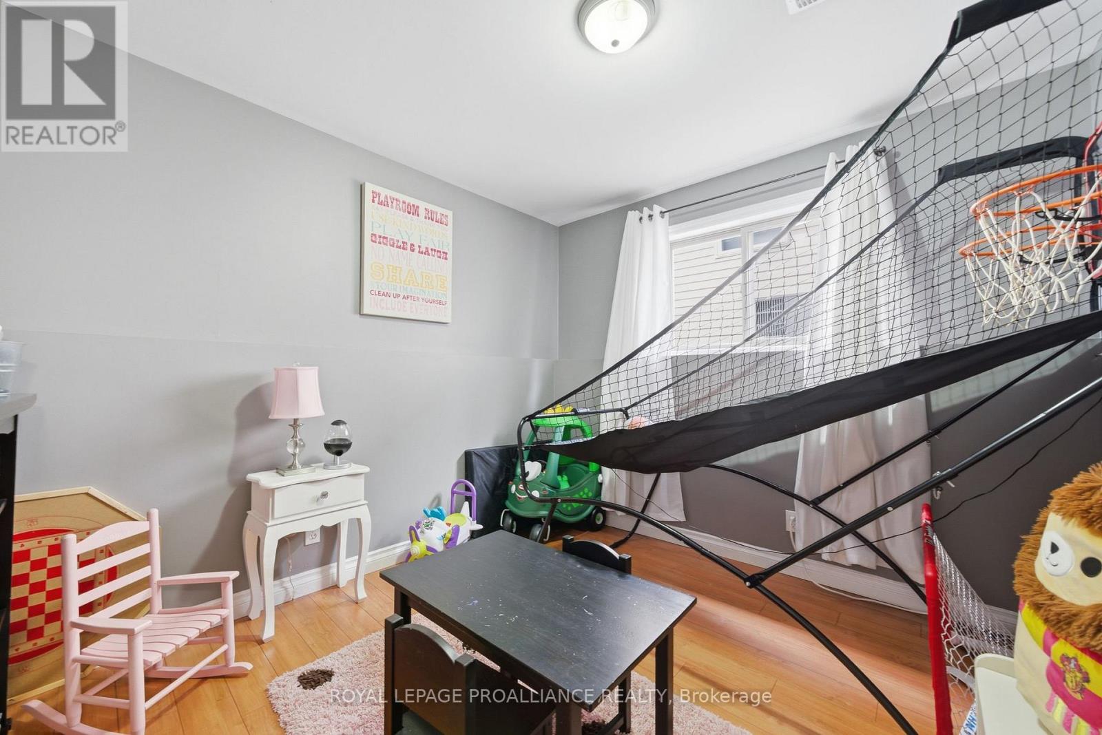 57 FINCH DRIVE — photo 39