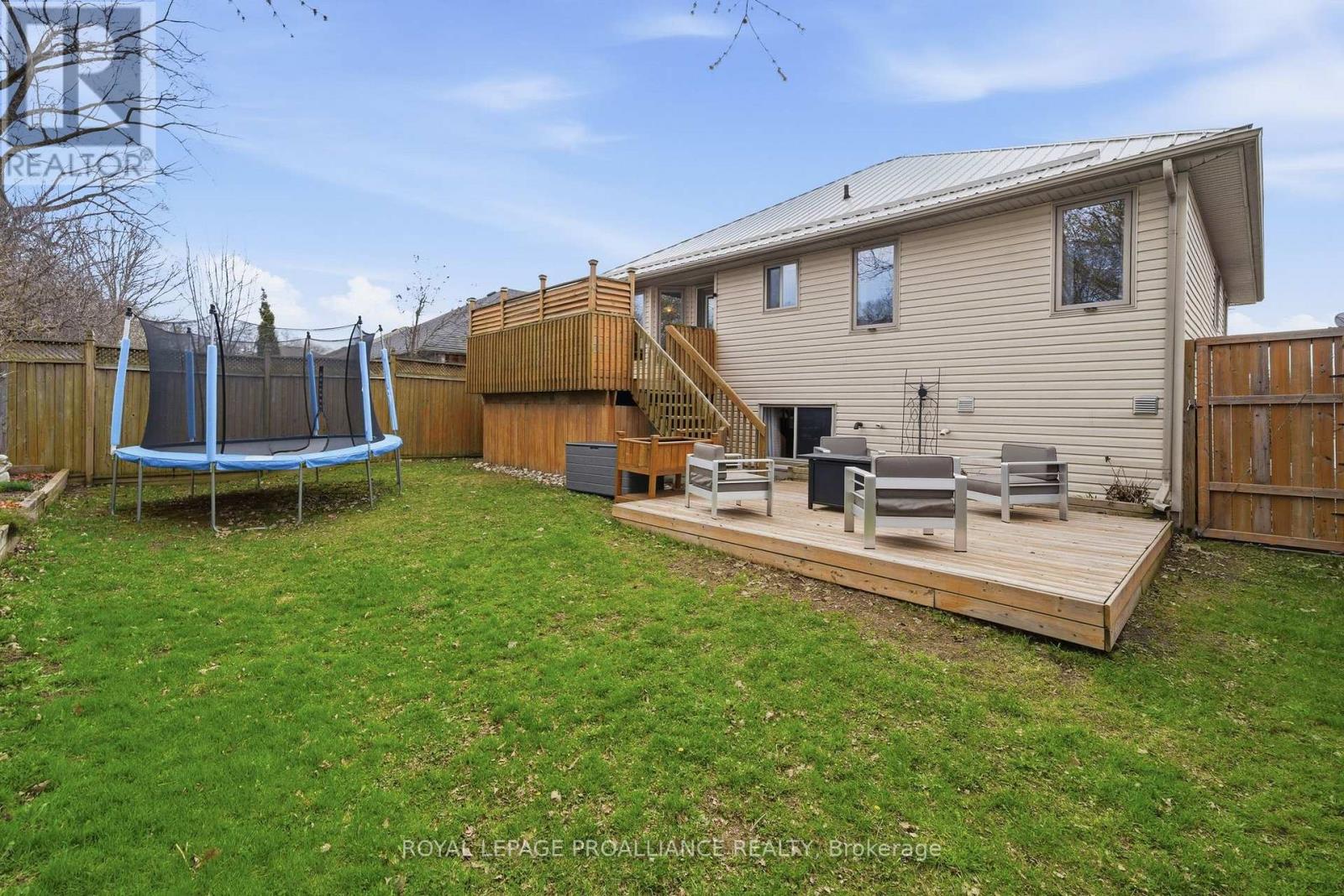 57 FINCH DRIVE — photo 43