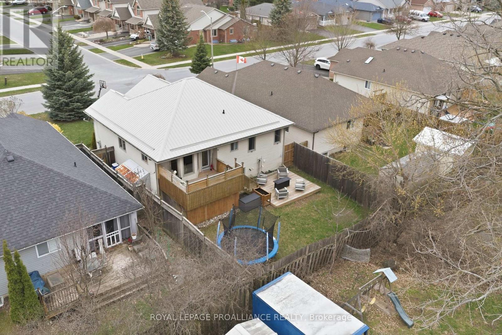 57 FINCH DRIVE — photo 45