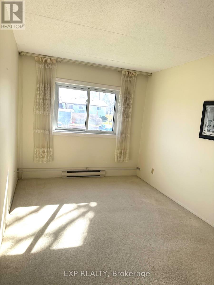 #208 15 FINDLAY AVENUE - 10