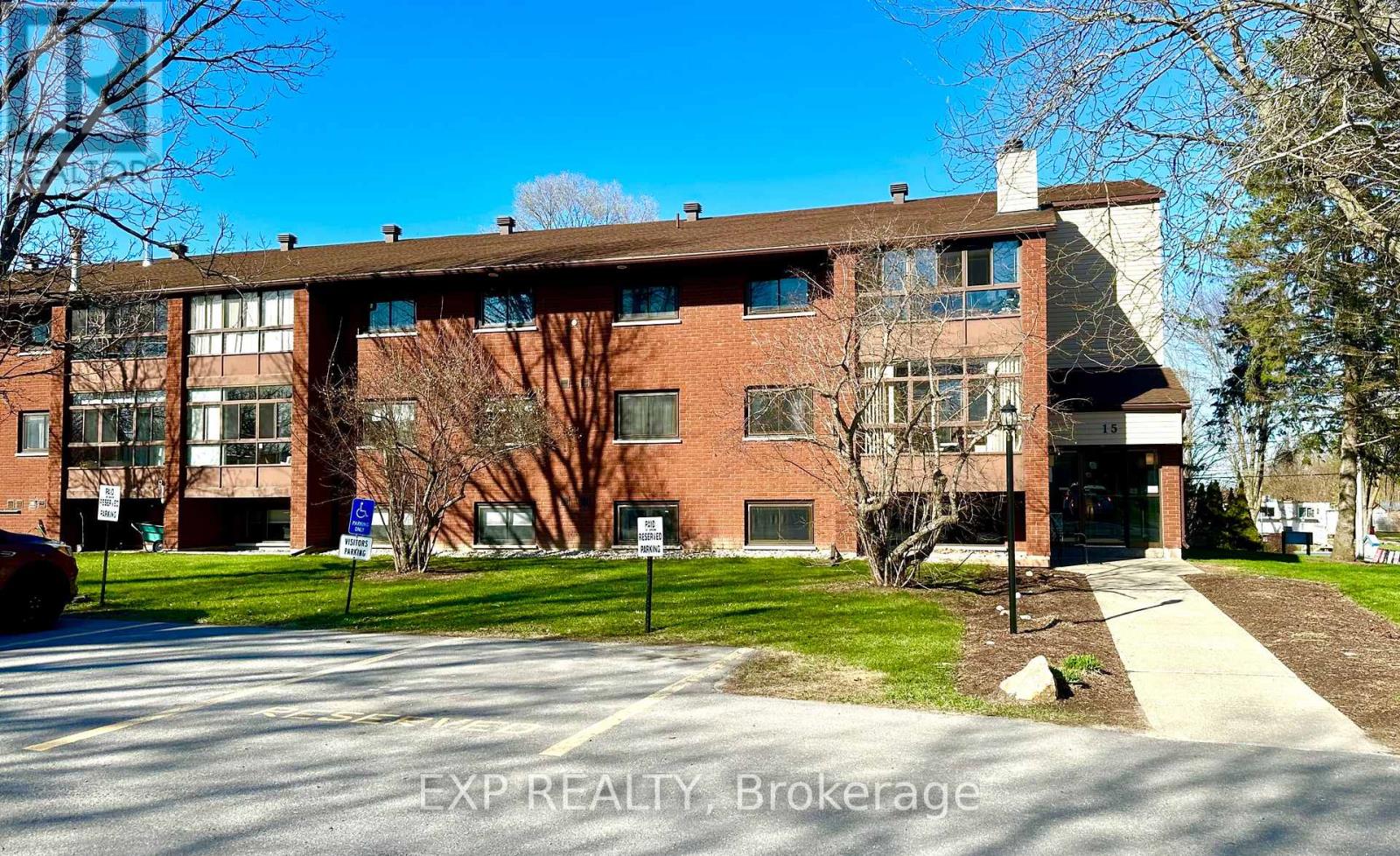#208 15 FINDLAY AVENUE - 2