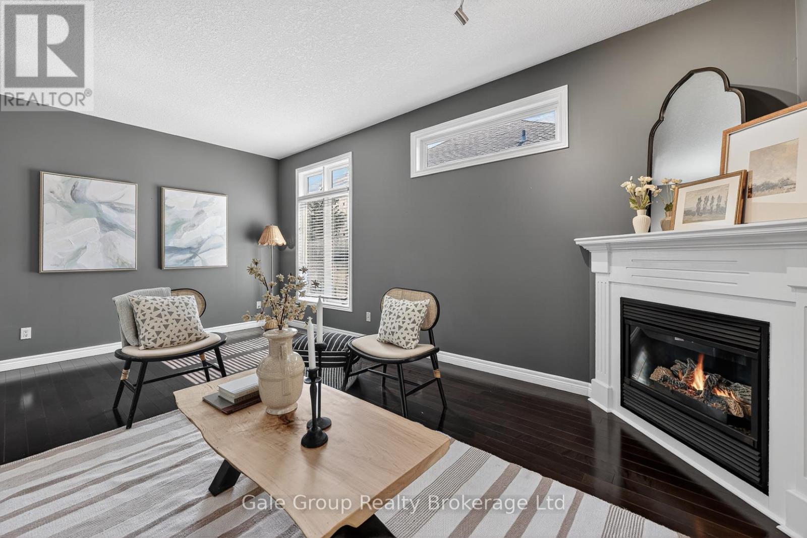 89 WOODVALE DRIVE - 15