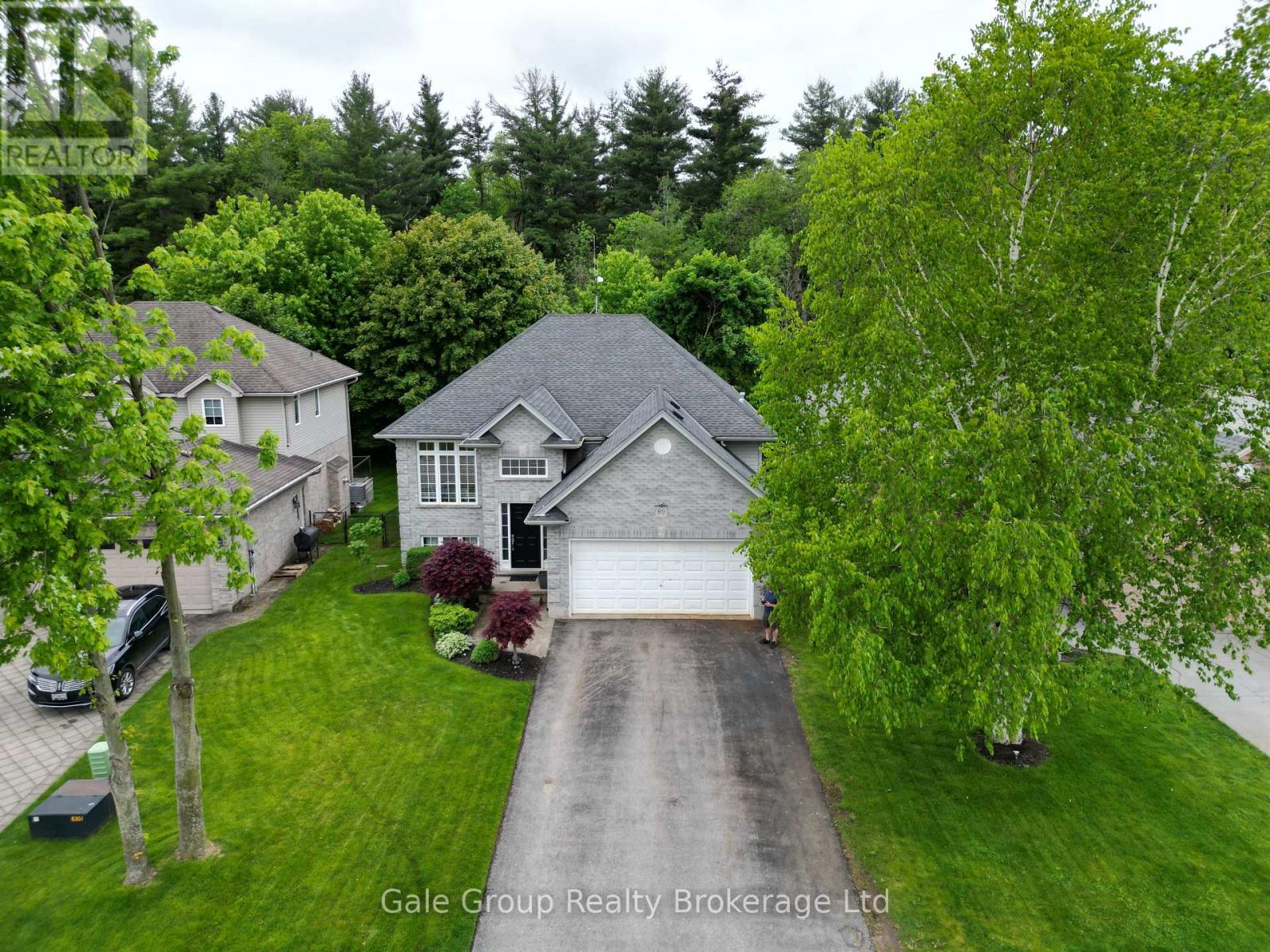 89 WOODVALE DRIVE - 6