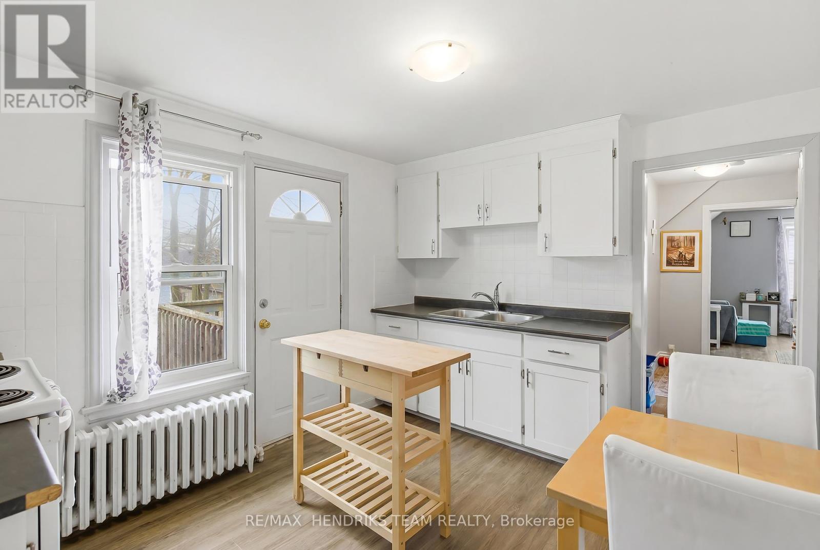 140 EASTCHESTER AVENUE - 18