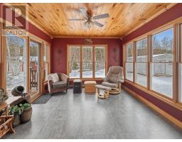 35 Pine Tree Road thumbnail 6