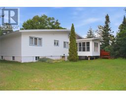 35 Pine Tree Road thumbnail 26