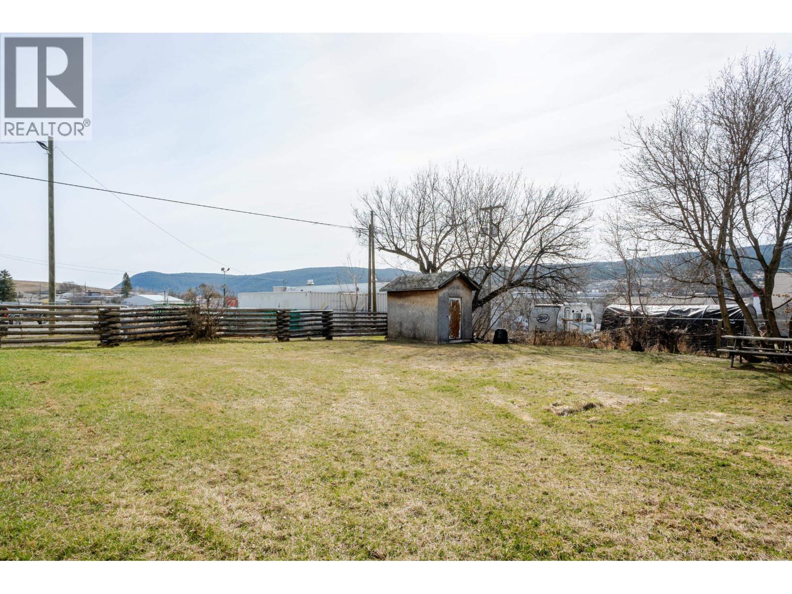 242 S 3RD AVENUE, Williams Lake