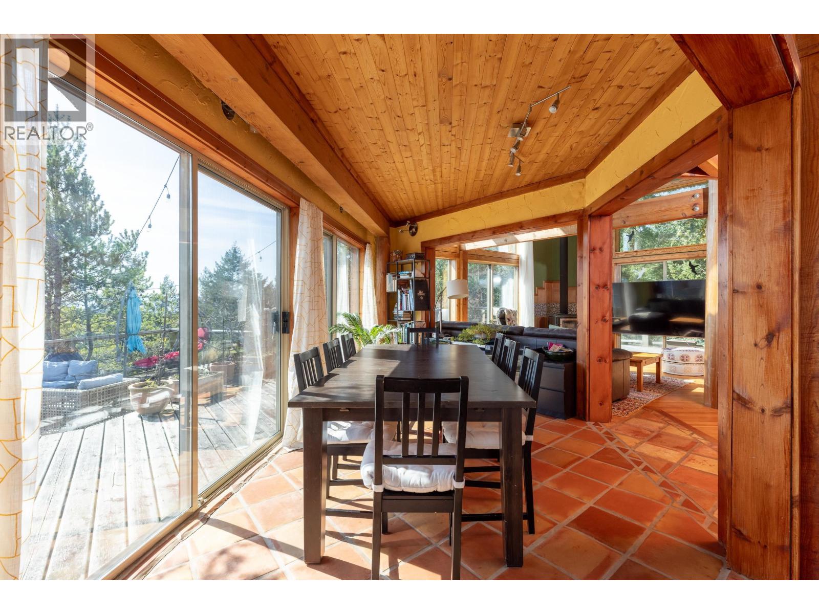 181 PERSEPHONE PLACE, Keats Island
