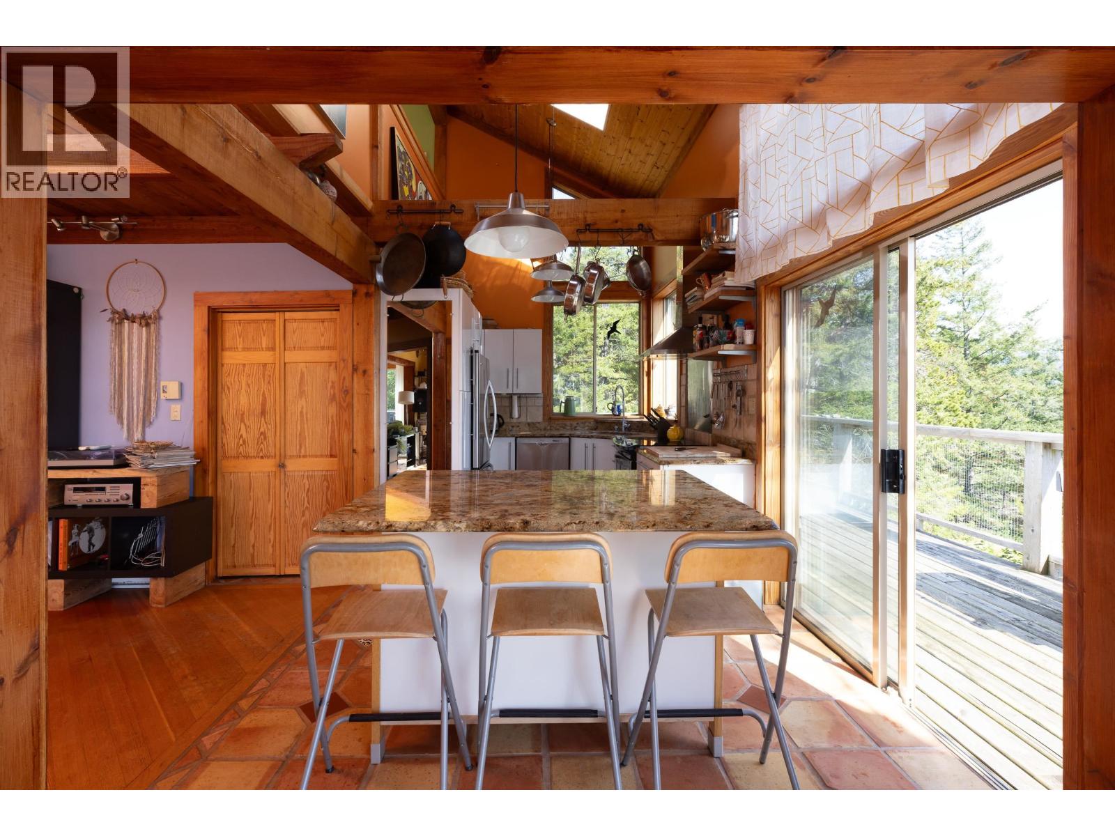 181 PERSEPHONE PLACE, Keats Island