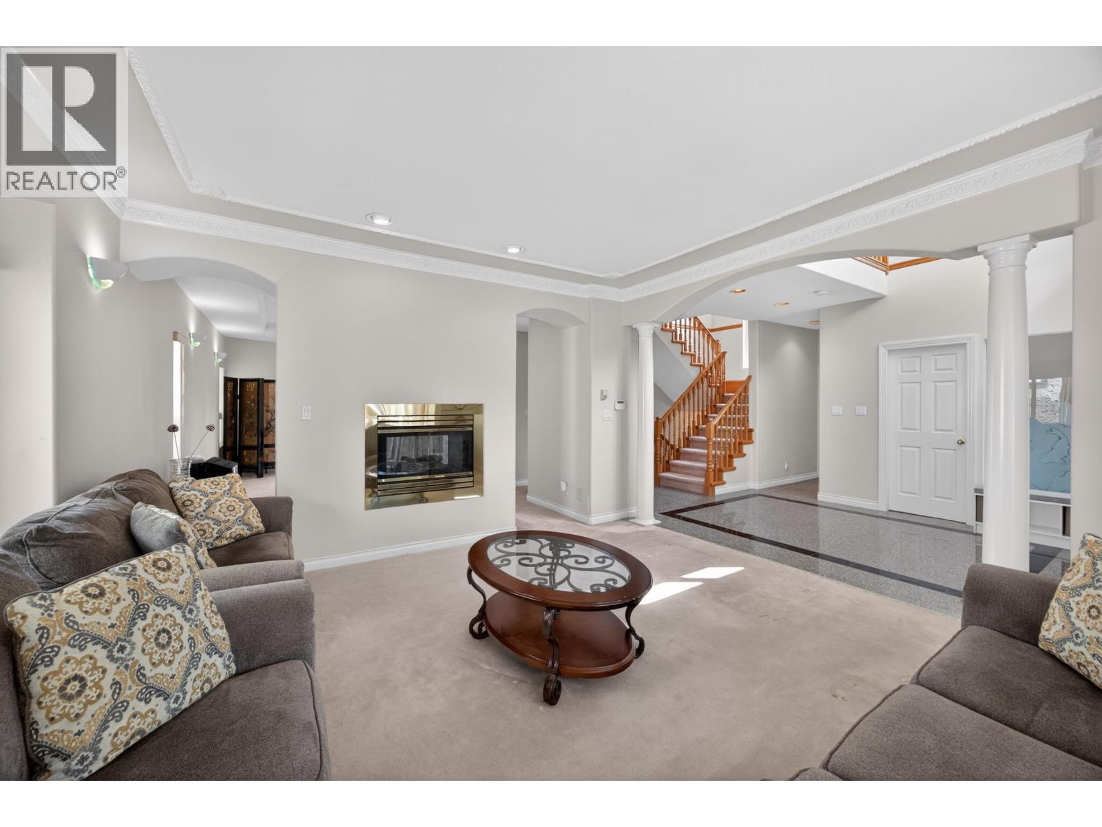 House in Burnaby - Image 10