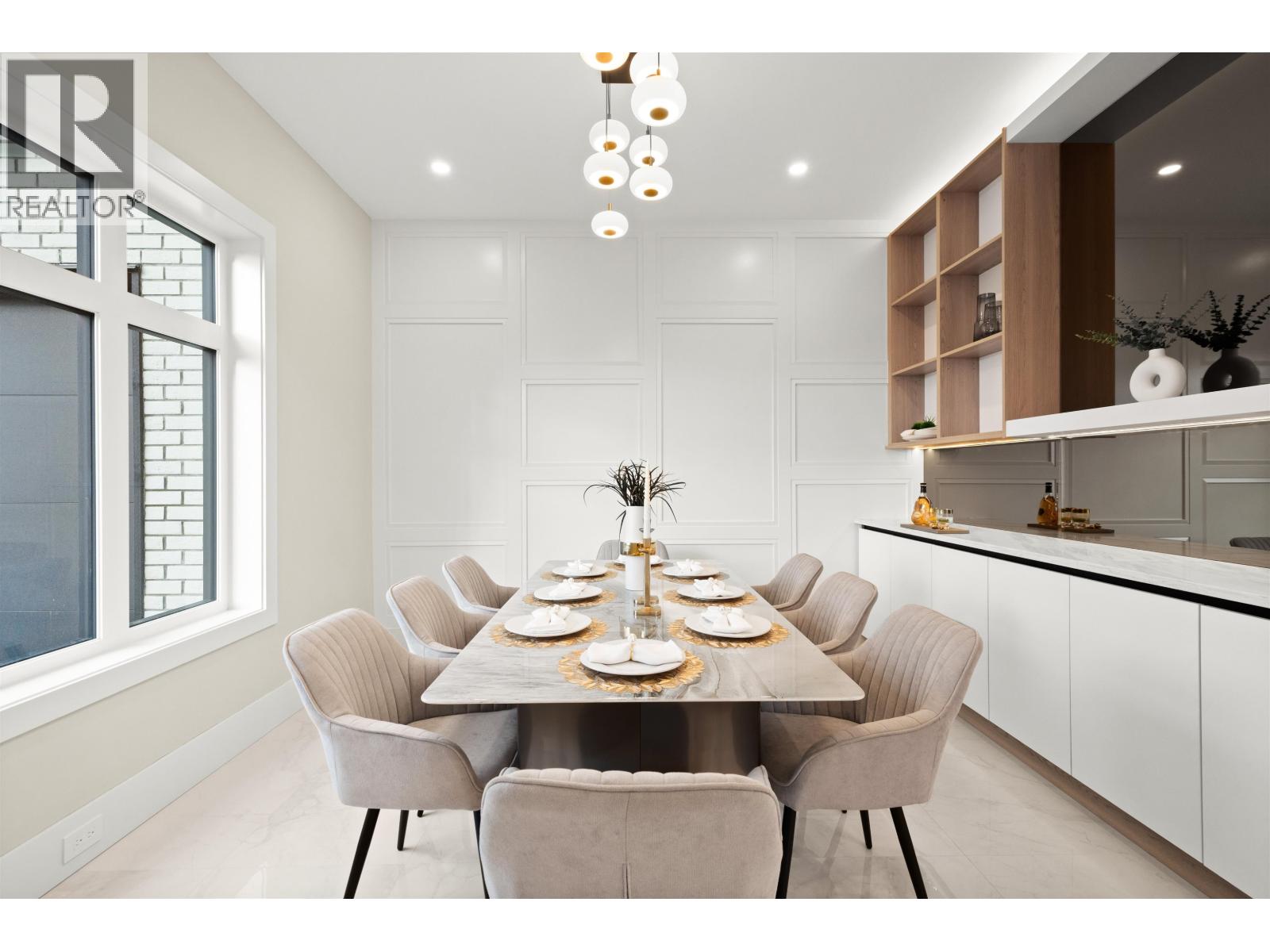 6400 RIVERDALE Drive, Richmond