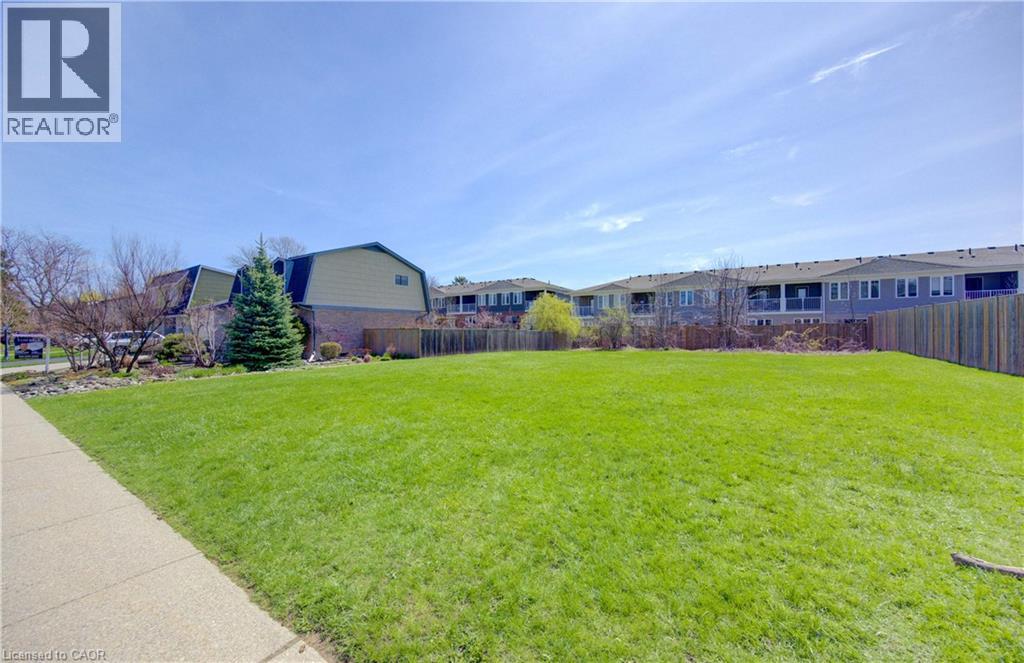 83 MANOR Drive - Image 3