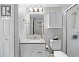 2 8 White St, Ladysmith, BC V9G1A7 Photo 17