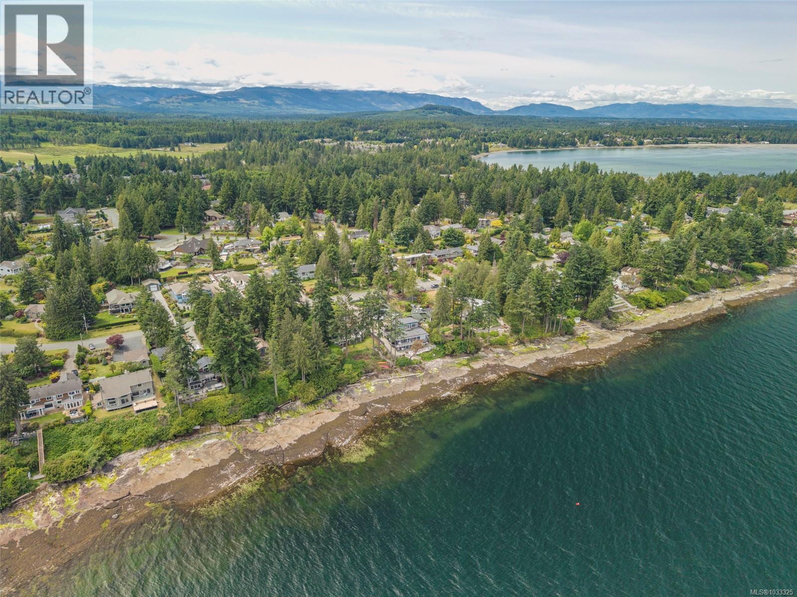 1599 Arbutus Dr - 10