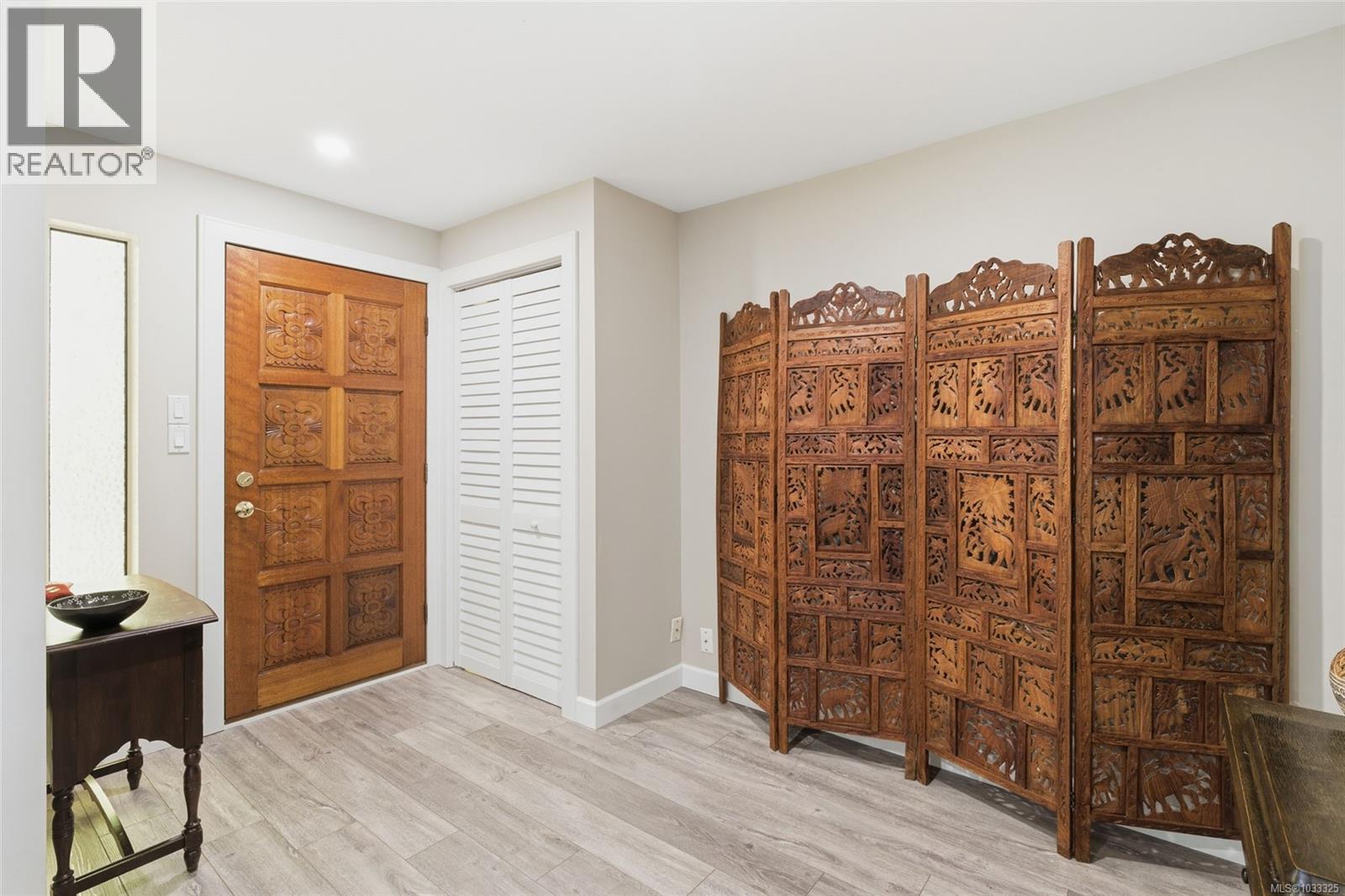 1599 Arbutus Dr - 15