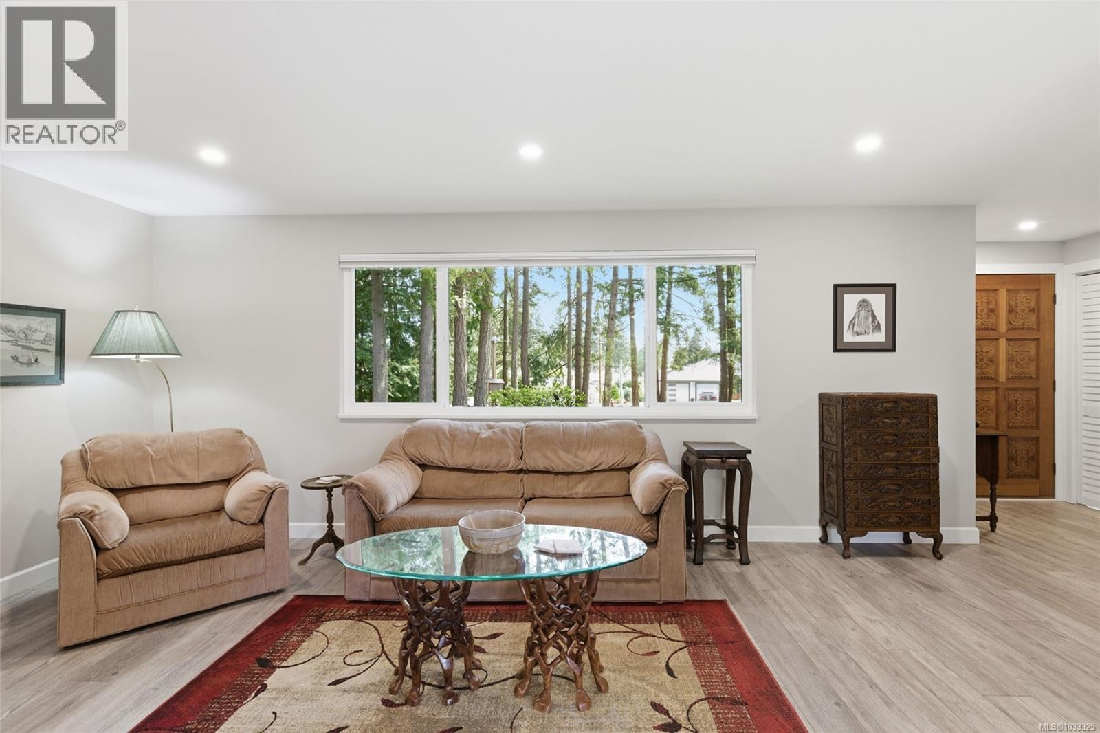 1599 Arbutus Dr - Image 2